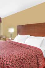 Hotel Days Inn by Wyndham Newton photo 1