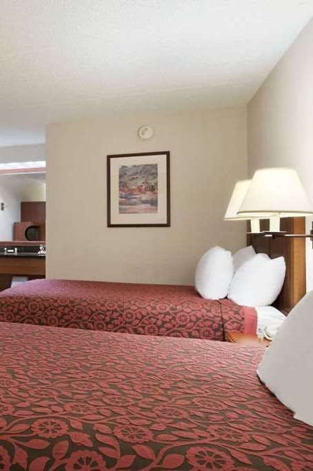 Hotel Days Inn by Wyndham Las Cruces photo 2