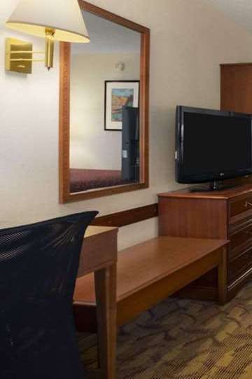 Hotel Days Inn by Wyndham Las Cruces photo 3