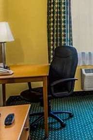 Hotel Baymont Inn Suites Helena photo 3