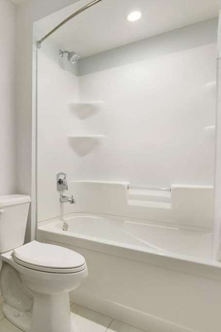 Hotel Days Inn by Wyndham Sarnia Harbourfront photo 5
