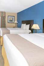 Hotel Days Inn Tulsa Central photo 2
