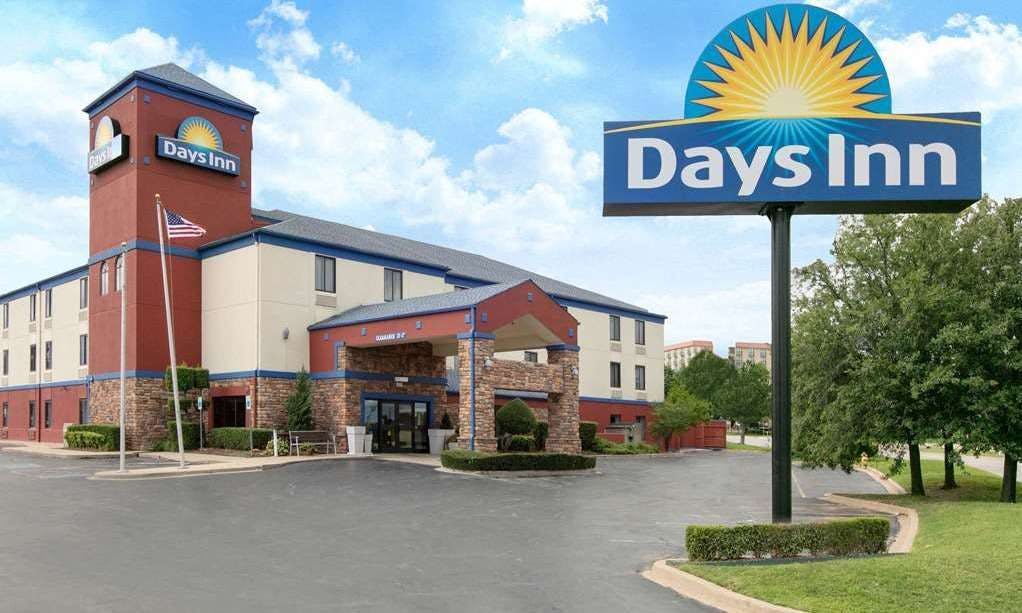 Days Inn by Wyndham Tulsa Central