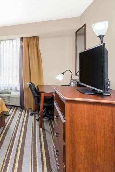 Hotel Super 8 by Wyndham Bolivar photo 3