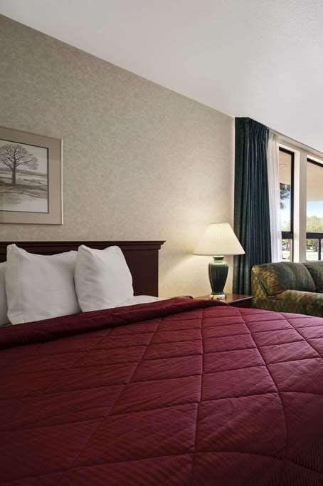 Hotel Days Inn Gilroy photo 1