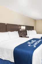 Hotel Days I And S Flagstaff East photo 2