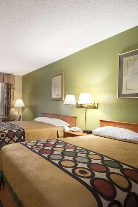 Hotel Super 8 by Wyndham Meridian photo 2