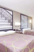 Hotel Super 8 by Wyndham Dalton photo 2