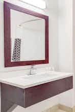 Hotel Super 8 by Wyndham Dalton photo 4