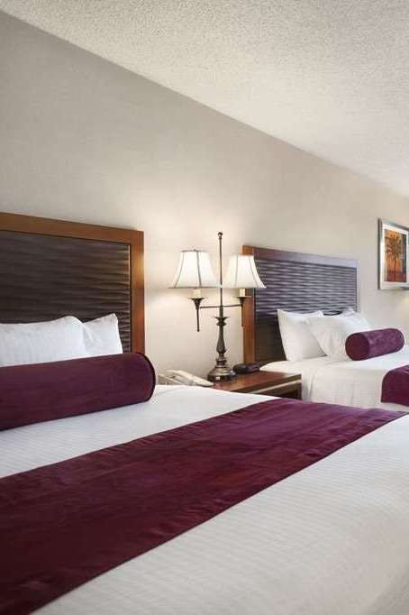 Hotel Ramada by Wyndham Sunnyvale/Silicon Valley photo 2