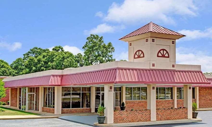 Super 8 by Wyndham Gaffney