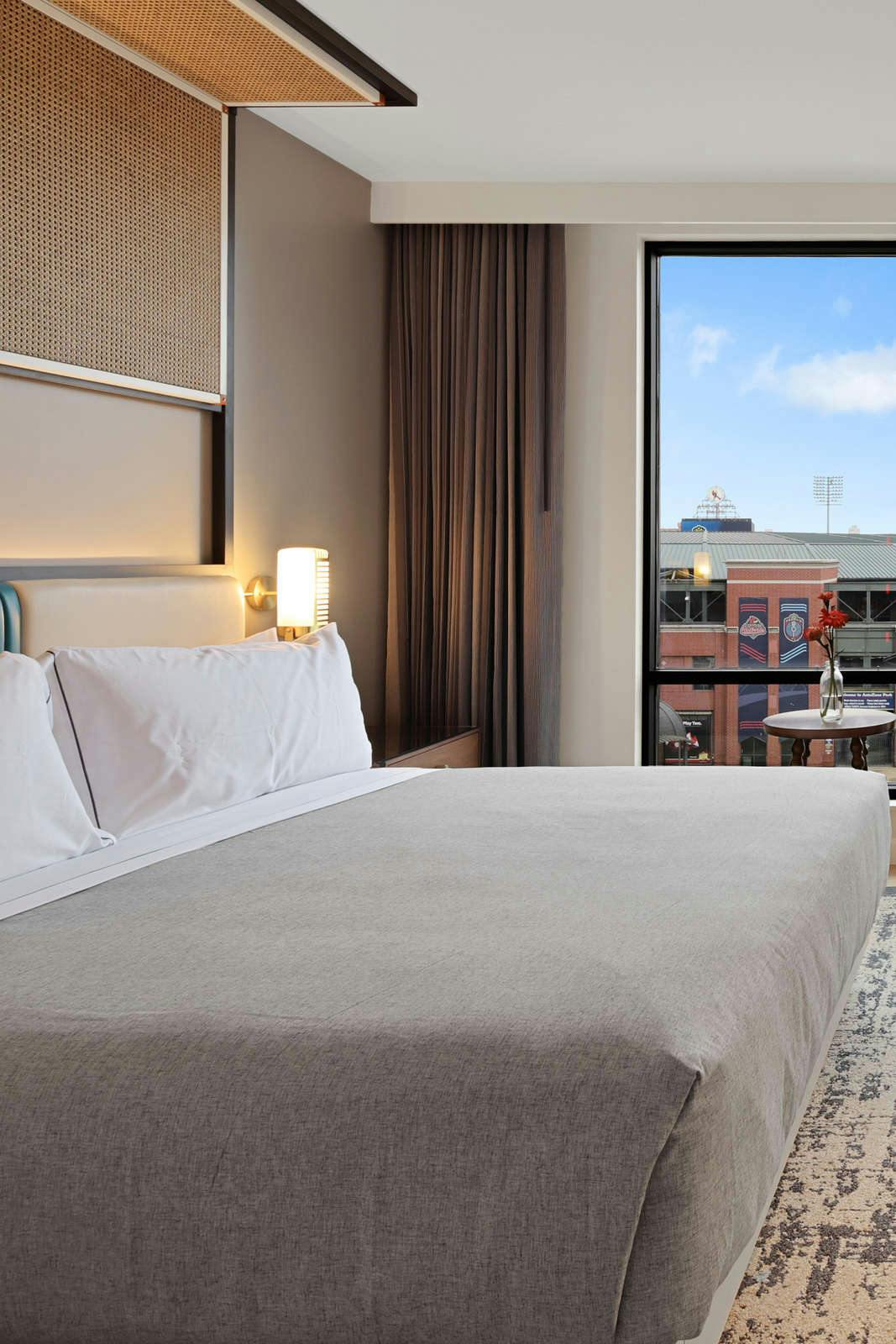 Hotel Canopy by Hilton Memphis Downtown Beale Street photo 2