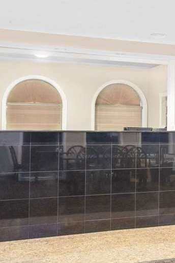 Hotel Super 8 by Wyndham Morton Grove/Chicago photo 5