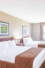 Hotel Super 8 Windsor NS photo 2