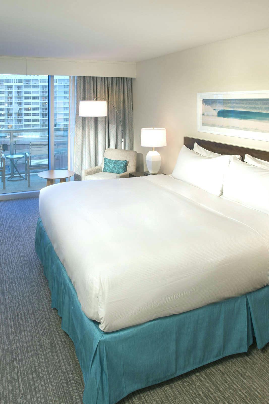 Hotel DoubleTree Resort by Hilton Hollywood Beach photo 2