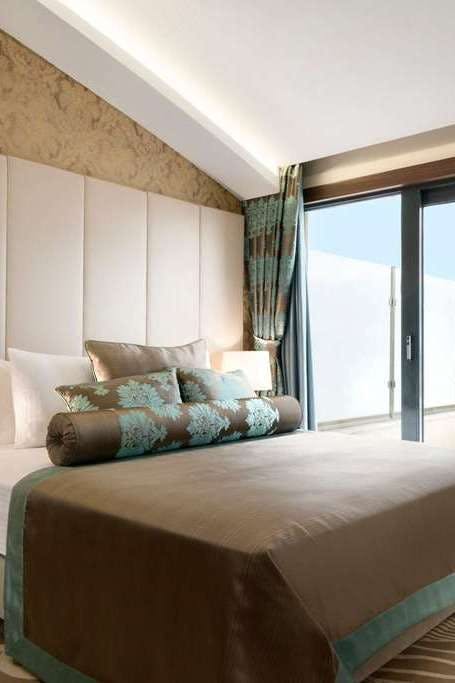 Hotel Ramada by Wyndham Yalova photo 1