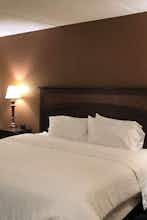 Hotel Wingate Baltimore BWI Airport photo 1