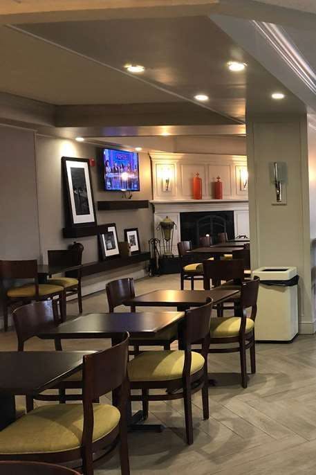 Hotel Wingate by Wyndham Baltimore BWI Airport photo 4