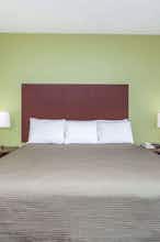 Hotel Howard Johnson Inn Athens photo 1