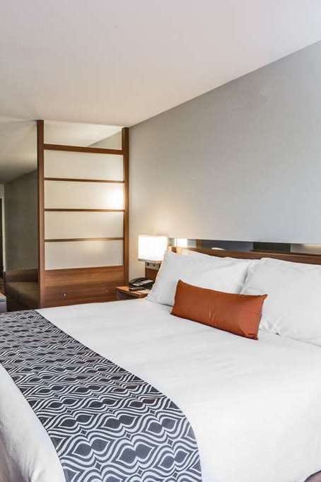 Hotel Microtel Inn & Suites by Wyndham Tioga photo 1