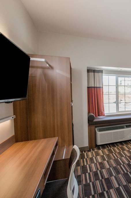 Hotel Microtel Inn & Suites by Wyndham Tioga photo 3