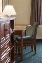 Hotel Travelodge Strathmore photo 3