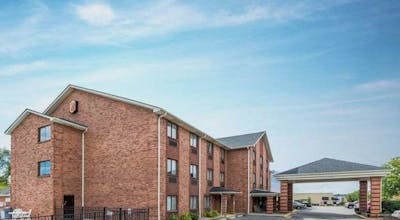 Super 8 by Wyndham Georgetown