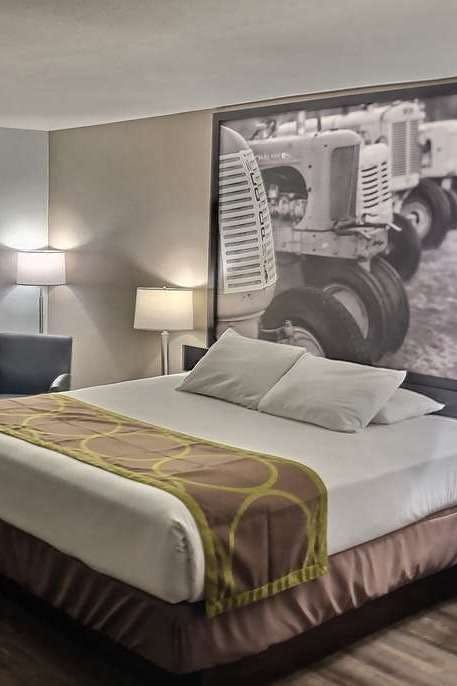 Hotel Super 8 by Wyndham Georgetown photo 1