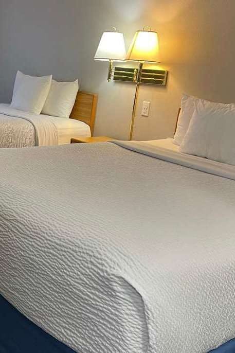 Hotel Days Inn by Wyndham Colby photo 2