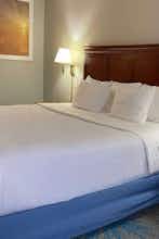 Hotel Days Inn by Wyndham Colby photo 1