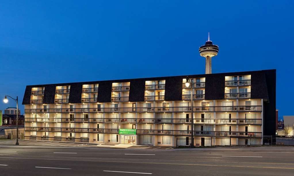 Wyndham Garden Niagara Falls Fallsview