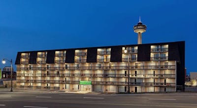 Wyndham Garden Niagara Falls Fallsview