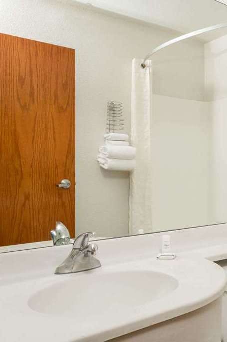 Hotel Microtel Salt Lake City Arpt photo 2