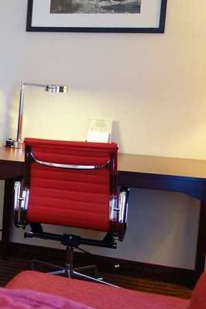 Hotel Ramada by Wyndham Sacramento photo 3