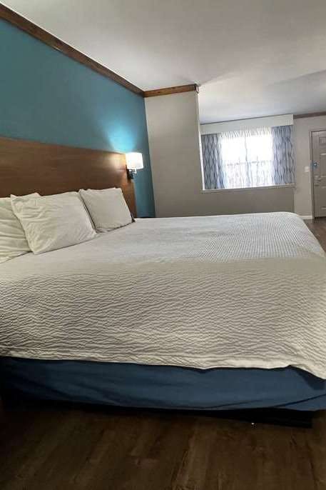 Hotel Days Inn Fredericksburg photo 2