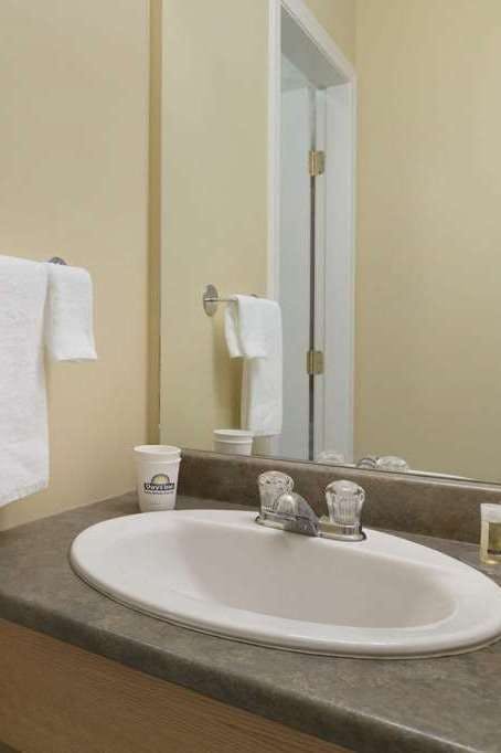 Hotel Days Inn by Wyndham Penticton Conference Centre photo 5