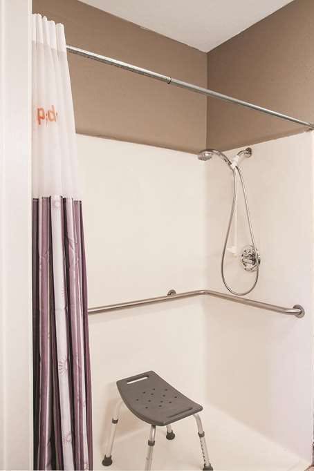 Hotel La Quinta Inn & Suites by Wyndham Beaumont West photo 5