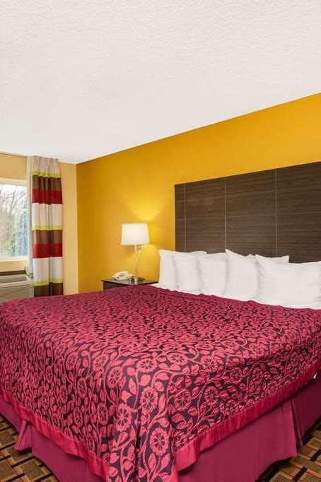 Hotel Days Inn by Wyndham Carthage photo 4