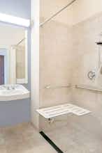 Hotel Microtel Stanley ND photo 4