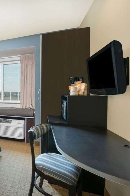 Hotel Microtel Inn & Suites by Wyndham Stanley photo 3