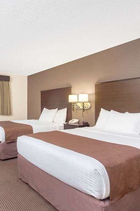 Hotel AmericInn Rhinelander photo 2