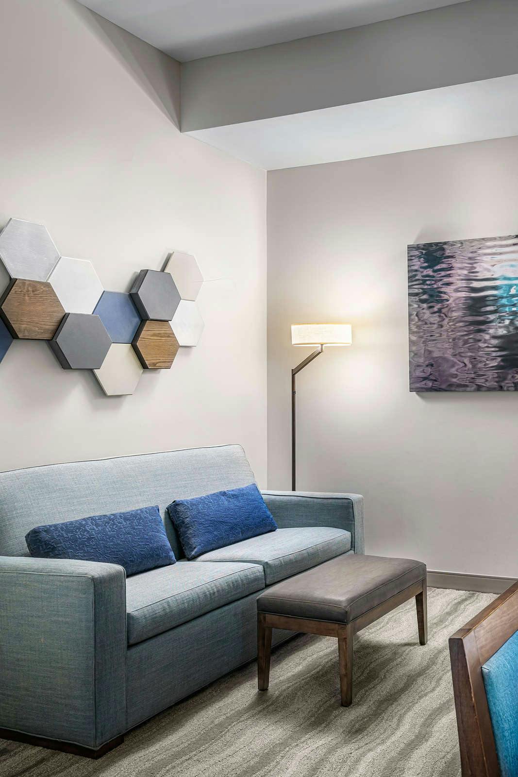 Hotel Embassy Suites by Hilton Sarasota, FL photo 3