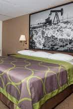 Hotel Super 8 Edson photo 1