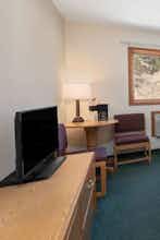 Hotel Super 8 by Wyndham Hill City/Mt Rushmore/ Area photo 3