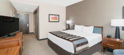 Hampton Inn Nashville Airport Century Place