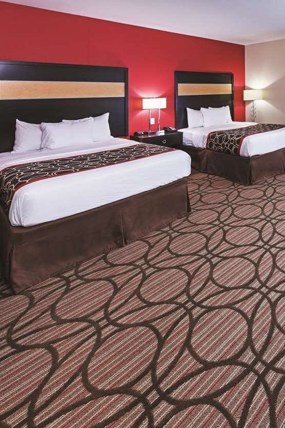 Hotel La Quinta Inn & Suites by Wyndham Wichita Falls - MSU Area photo 2