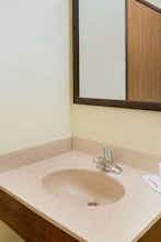 Hotel Super 8 by Wyndham Ripley photo 4