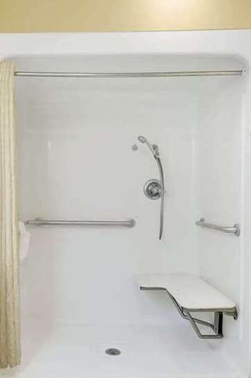 Hotel Baymont by Wyndham Thomasville photo 5