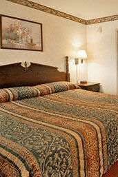 Hotel Baymont by Wyndham Cave City photo 1