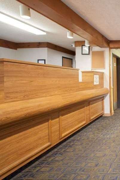 Hotel Super 8 Oneonta/Cooperstown photo 3